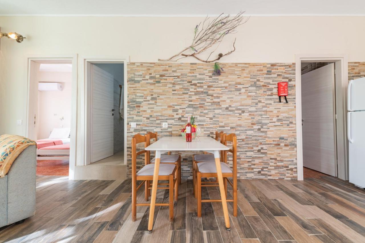 Stelios Stone House Sinarades Villa Kouramades Ngoại thất bức ảnh